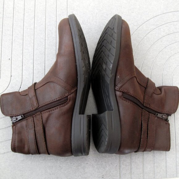 💖 Yuu Clayton Buckle Ankle Brown Zip Boots Women's Size 6 Faux Leather - Picture 5 of 7